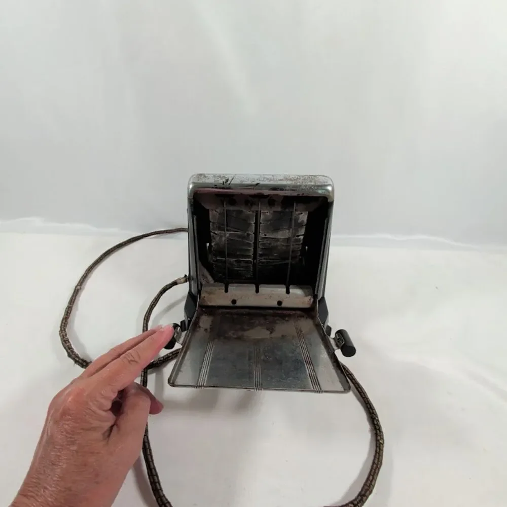 Vintage Sterling Electric Mfg Chrome Flip Door Toaster Type AUJ Chicago Untested